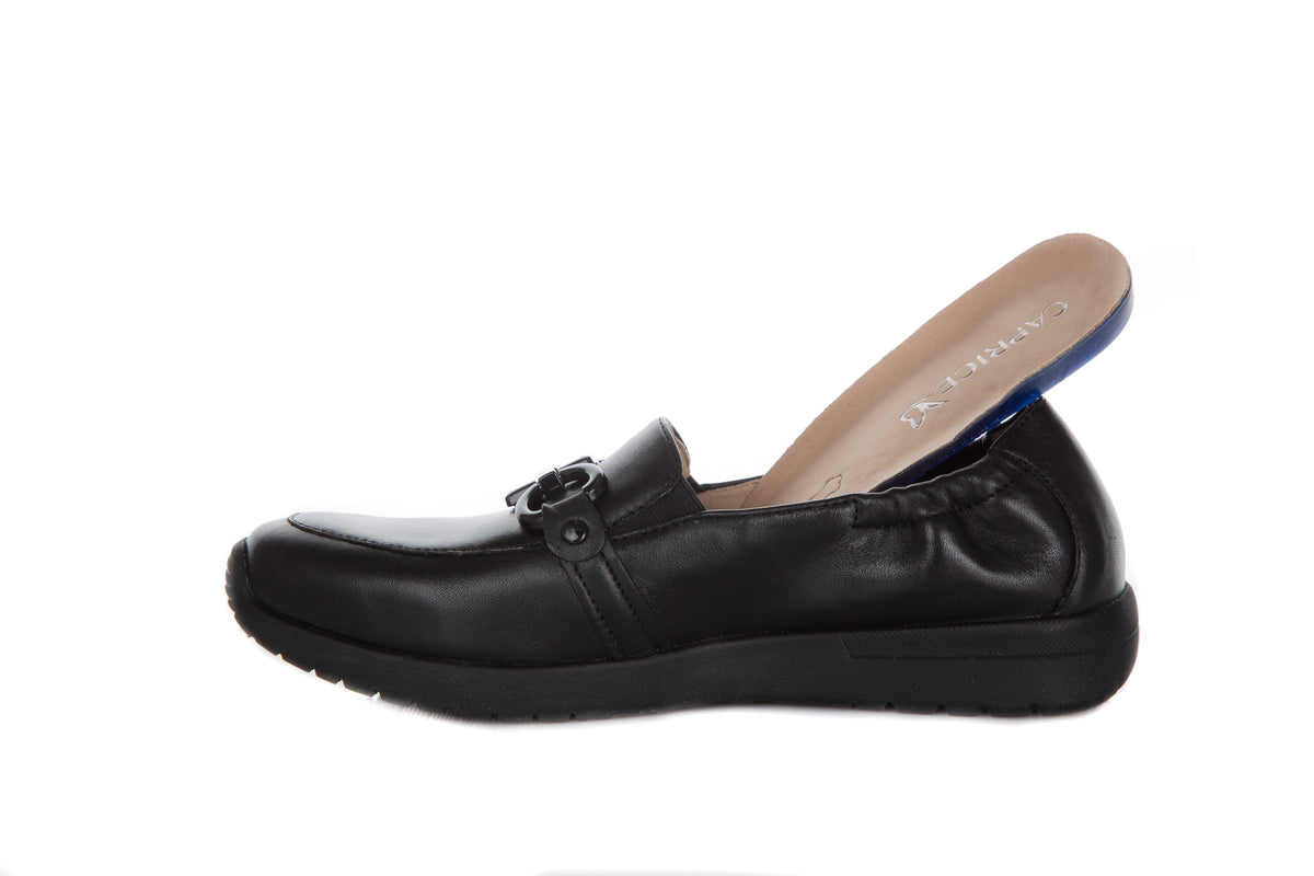 Kevyt ja pehmeä Caprice loafer pintanahkaa