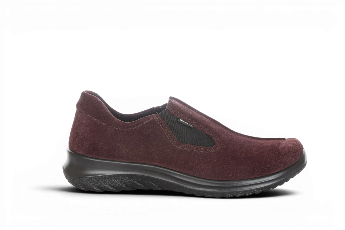 Vedenpitävät GORE TEX loaferit Legerolta - leveähkö varvastila