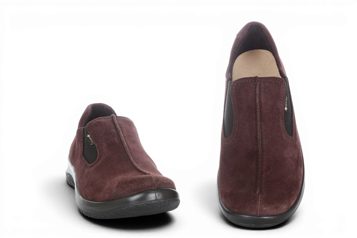 Vedenpitävät GORE TEX loaferit Legerolta - leveähkö varvastila