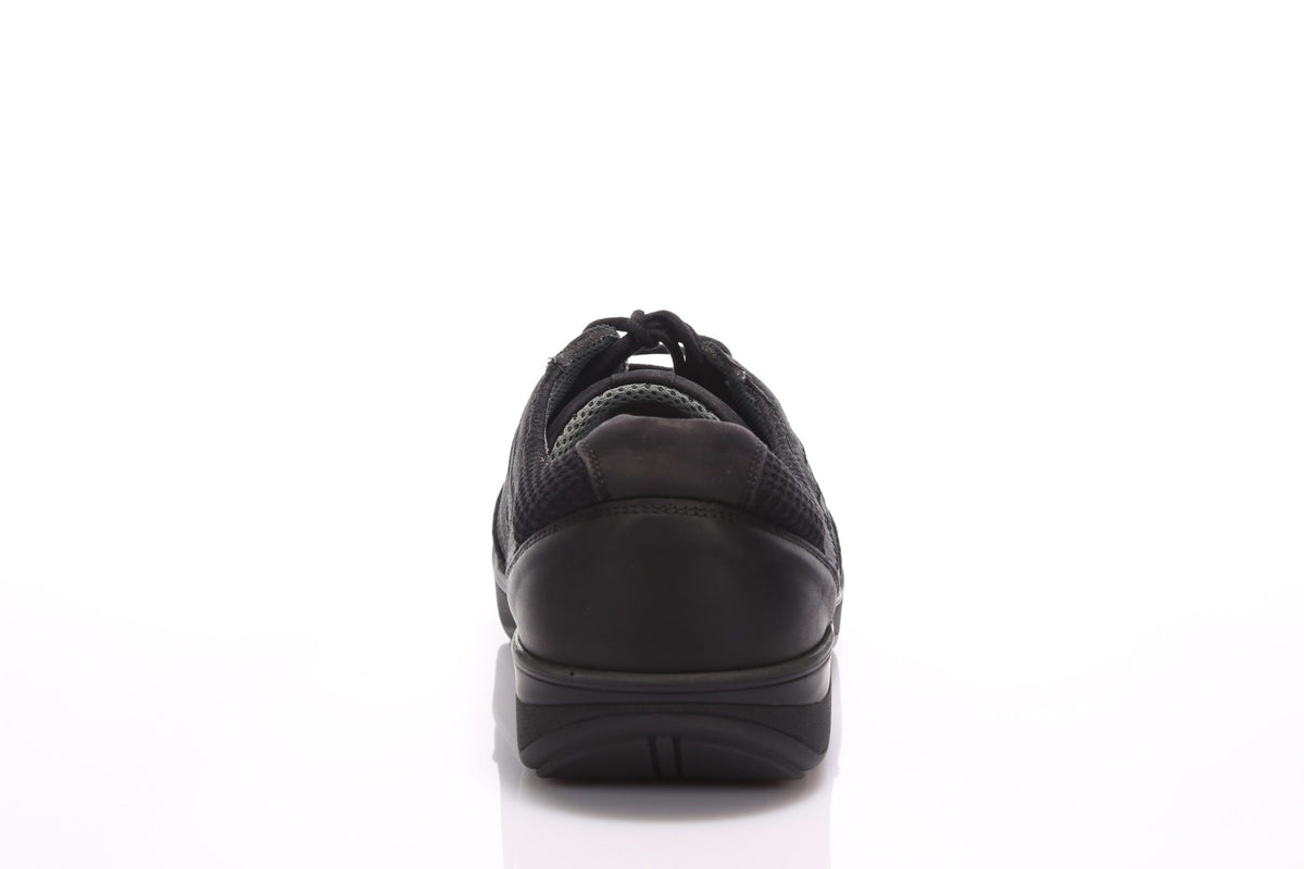 Varpaiden päältä pehmeät, tilavat ja tukevat New Feet kävelykengät - unisex