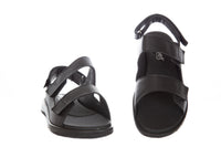 Naisten kevyet New Feet sandaalit