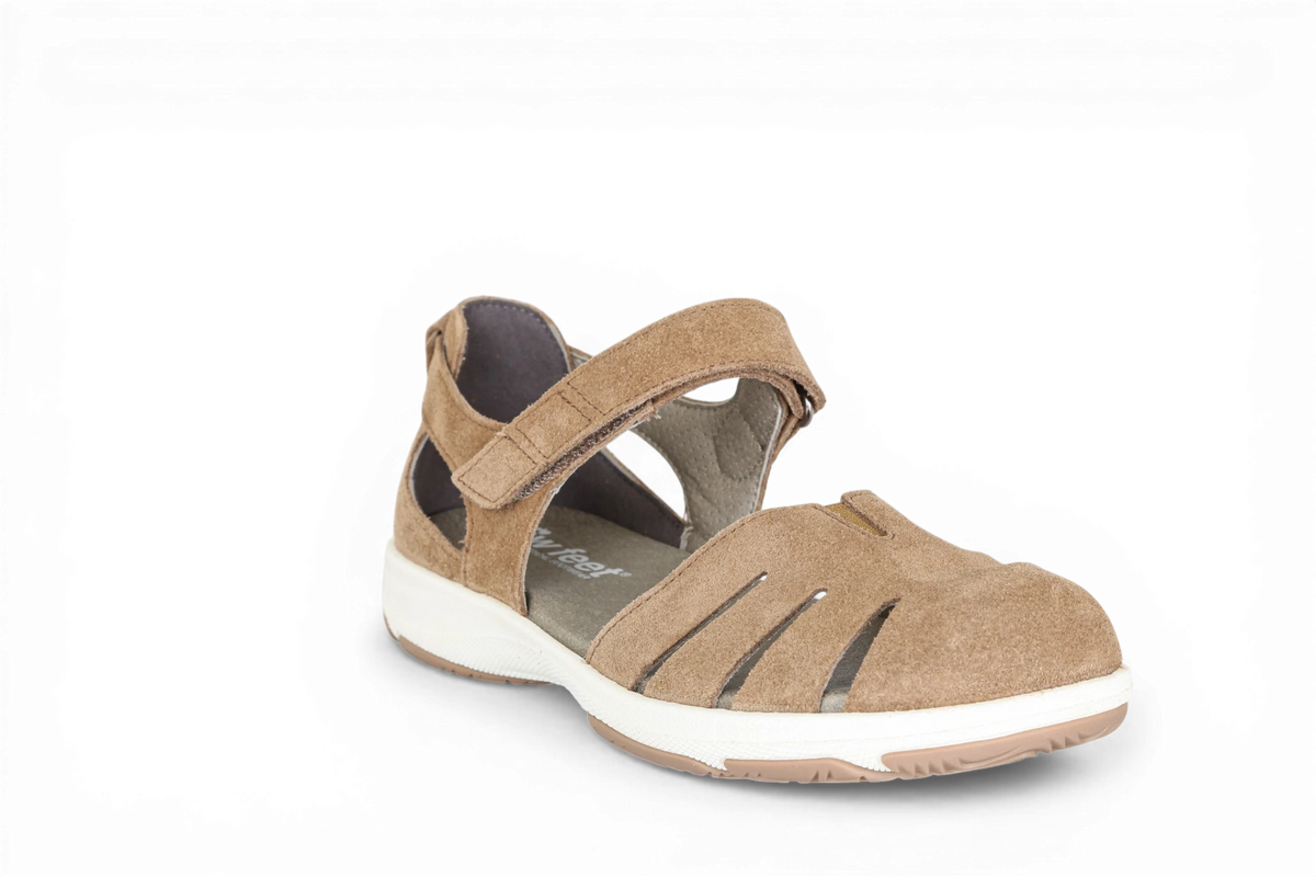 Naisten varpailta umpinaiset New Feet sandaalit