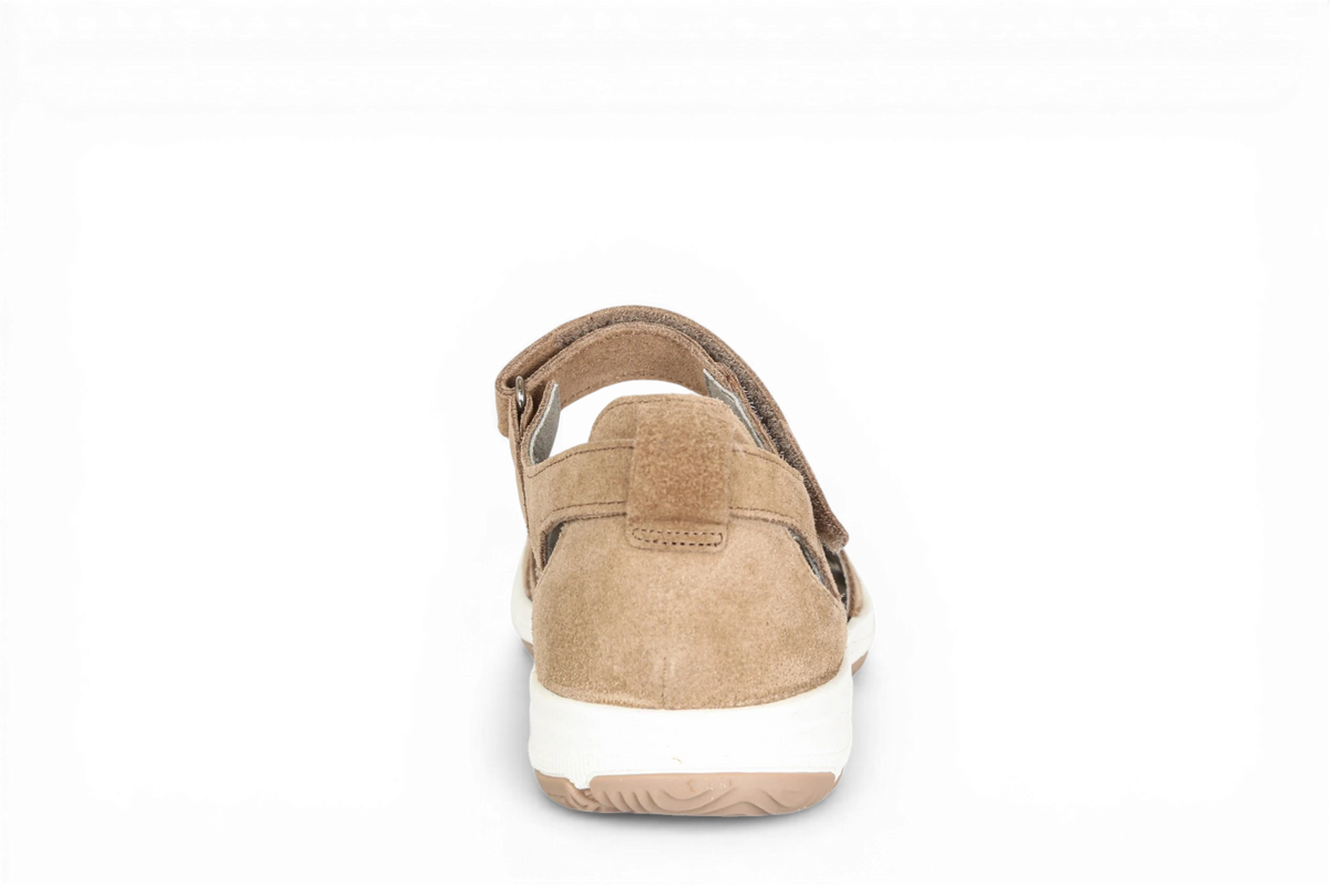 Naisten varpailta umpinaiset New Feet sandaalit