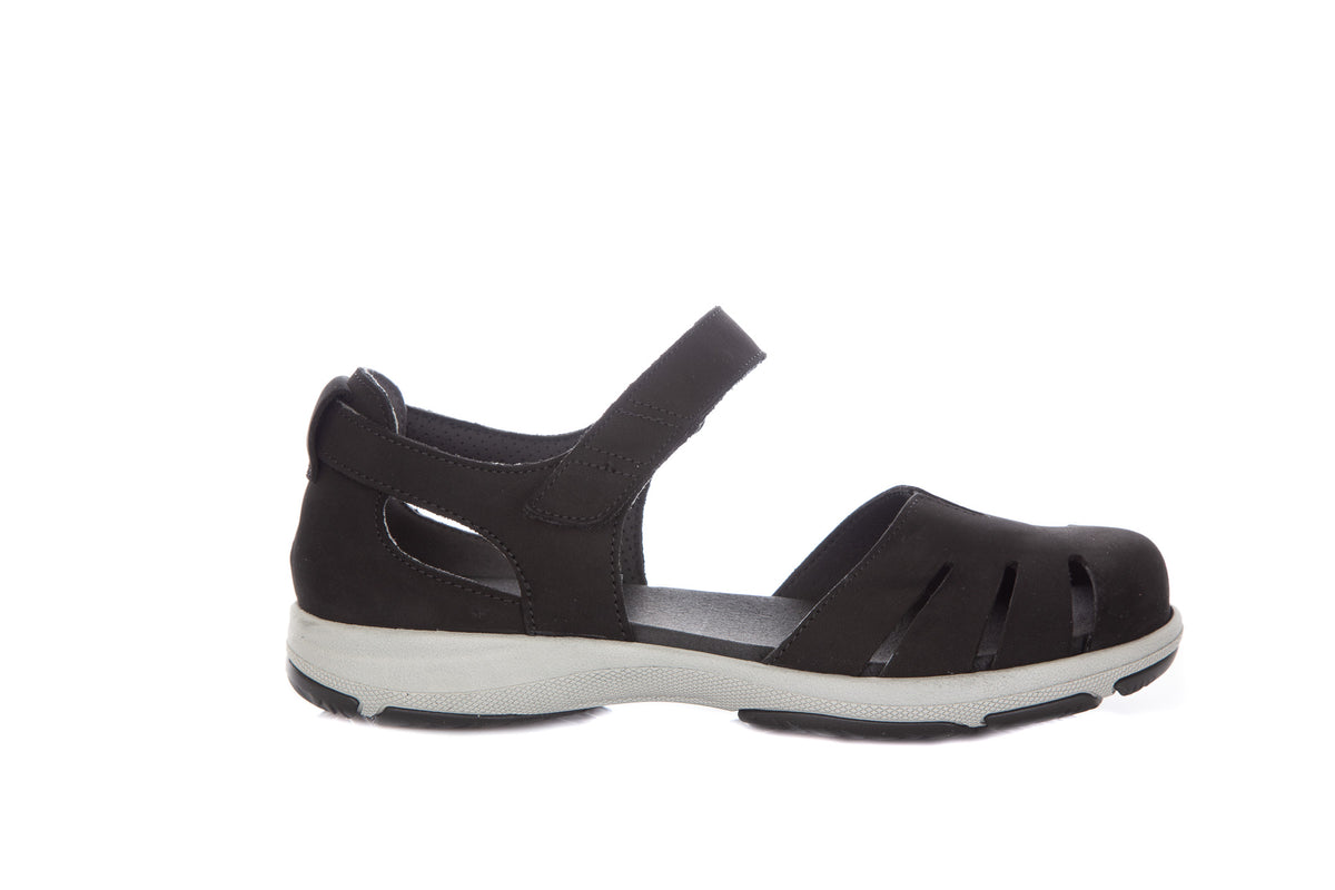 Naisten varpailta umpinaiset New Feet sandaalit
