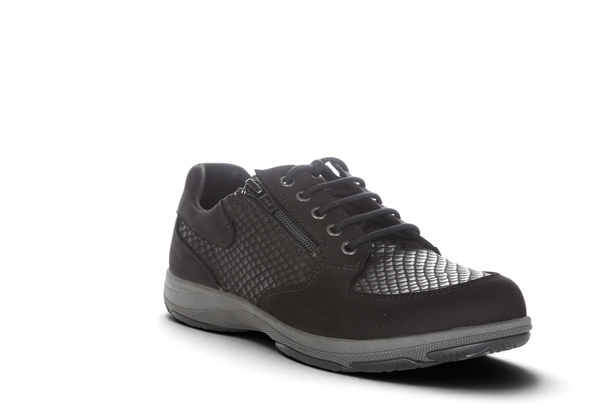 Leveäkärkinen New Feet kävelykenkä