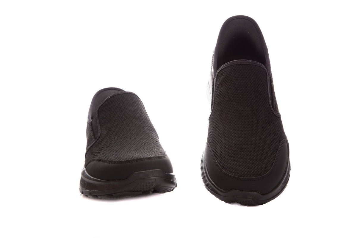 Helposti puettava miesten Skechers  loafer - Slip-ins